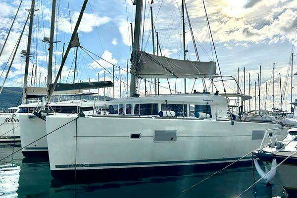 Lagoon 400 Yacht For Sale