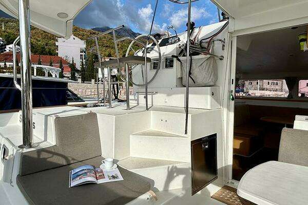 Lagoon 400 Yacht For Sale