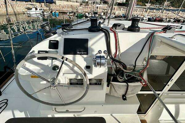 Lagoon 400 Yacht For Sale