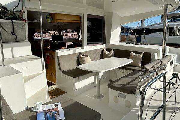 Lagoon 400 Yacht For Sale
