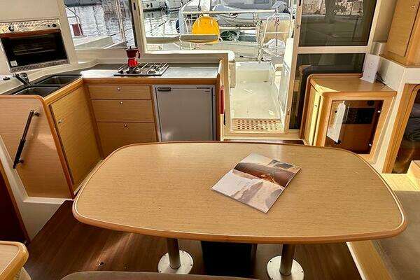 Lagoon 400 Yacht For Sale