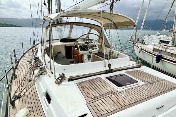 Shalen 53ft Oyster Yacht For Sale Shalen 53ft Oyster Yacht For Sale