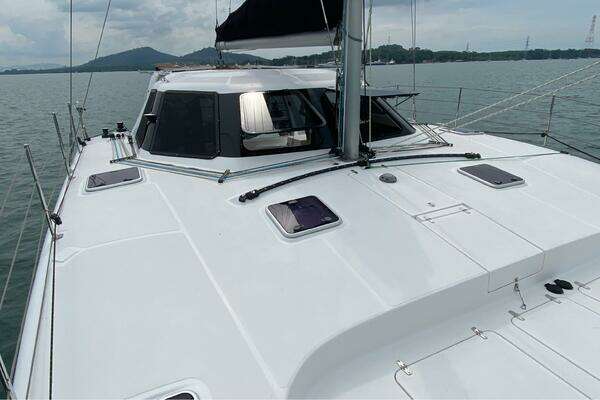 Seawind 1160 Lite Yacht For Sale