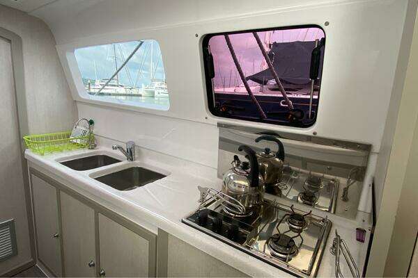 Seawind 1160 Lite Yacht For Sale
