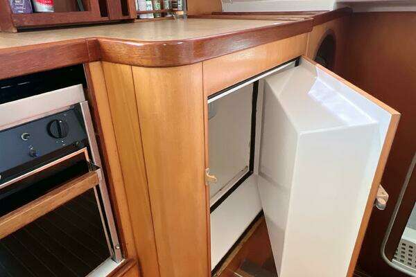 Catana 471 Yacht For Sale