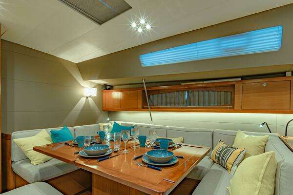 Beneteau Oceanis 60 Yacht For Sale