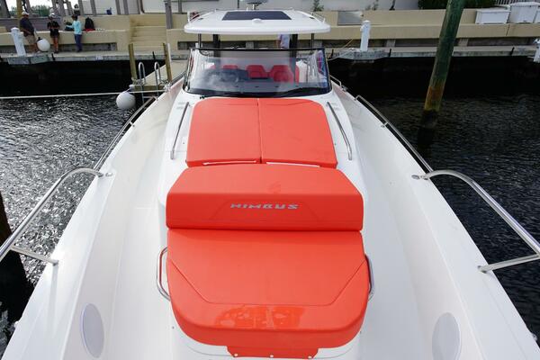 In Stock 2024 Nimbus T11 260 40ft Nimbus Yacht For Sale
