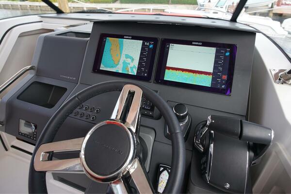 In Stock 2024 Nimbus T11 260 40ft Nimbus Yacht For Sale