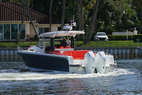 In Stock 2024 Nimbus T11 260 40ft Nimbus Yacht For Sale