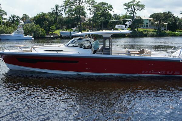 In Stock 2025 Nimbus T11 297 40ft Nimbus Yacht For Sale