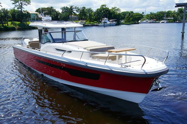 In Stock 2025 Nimbus T11 297 40ft Nimbus Yacht For Sale