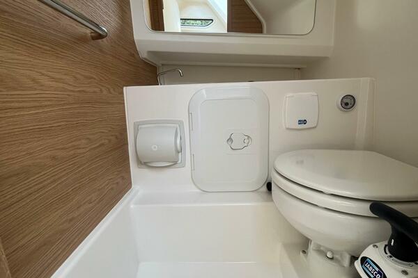 In Stock 2024 Nimbus T8 314 26ft Nimbus Yacht For Sale