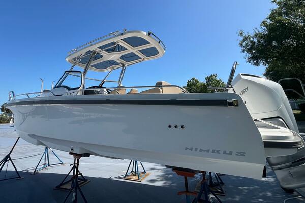 In Stock 2024 Nimbus T8 314 26ft Nimbus Yacht For Sale