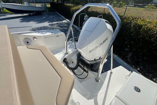 In Stock 2024 Nimbus T8 314 26ft Nimbus Yacht For Sale