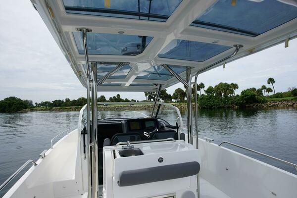 In Stock 2024 Nimbus T9 143 30ft Nimbus Yacht For Sale