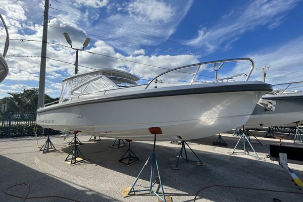 In Stock 2024 Nimbus W9 279 30ft Nimbus Yacht For Sale