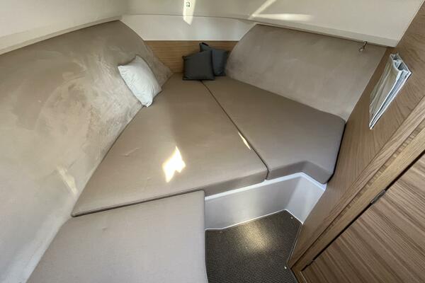 In Stock 2024 Nimbus W9 279 30ft Nimbus Yacht For Sale