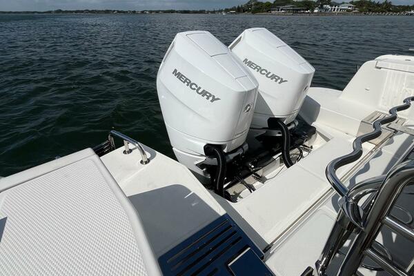 In  Stock 2025 Nimbus C11 086 40ft Nimbus Yacht For Sale
