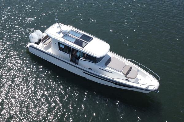 In  Stock 2025 Nimbus C11 086 40ft Nimbus Yacht For Sale