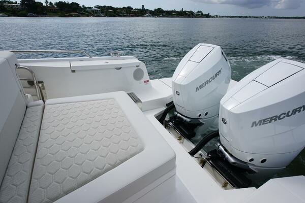 In Stock 2025 Nimbus W11 60 40ft Nimbus Yacht For Sale