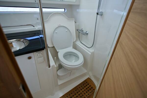 In Stock 2025 Nimbus W11 60 40ft Nimbus Yacht For Sale
