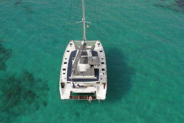 Fountaine Pajot Aura 51 (Smart Electric) Yacht For Sale