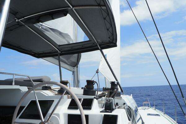 Fountaine Pajot Aura 51 (Smart Electric) Yacht For Sale