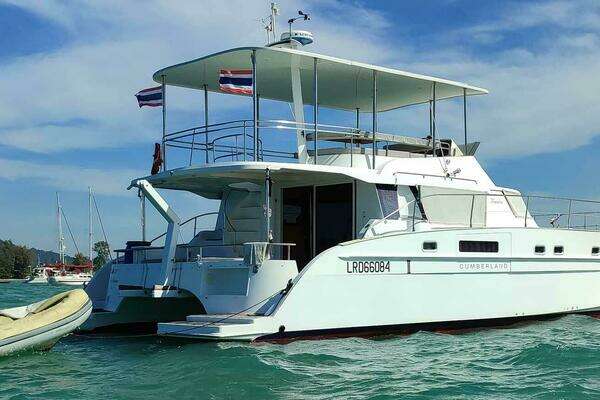 Fountaine Pajot Cumberland 46 (Owner's version) Yacht For Sale