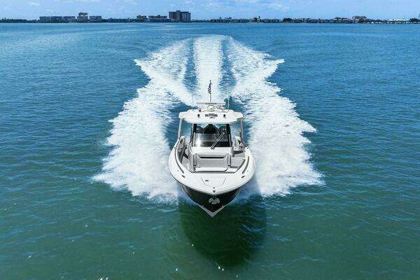 Tiara Yachts 34 Sport LS Yacht For Sale