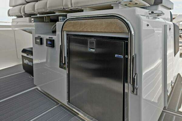 Tiara Yachts 34 Sport LS Yacht For Sale