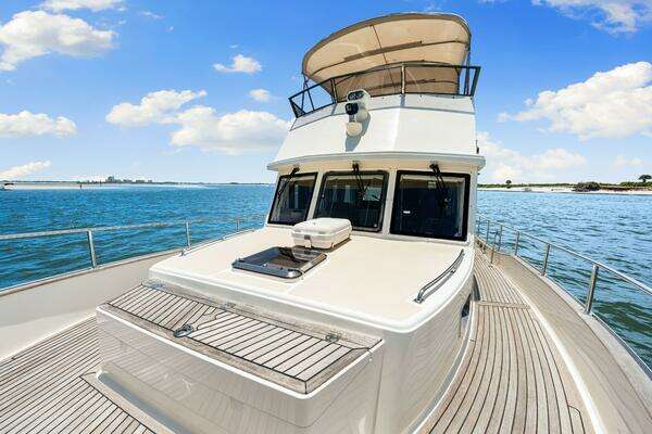 Grand Banks 47 Classic Yacht For Sale