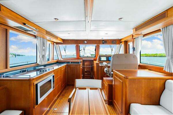 Grand Banks 47 Classic Yacht For Sale