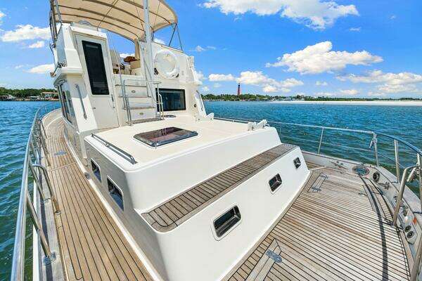 Grand Banks 47 Classic Yacht For Sale