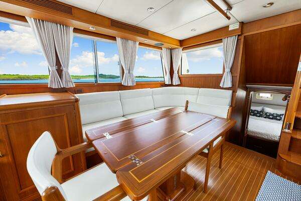 Grand Banks 47 Classic Yacht For Sale