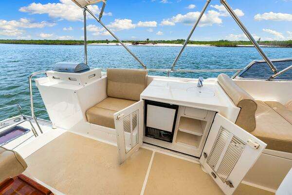 Grand Banks 47 Classic Yacht For Sale