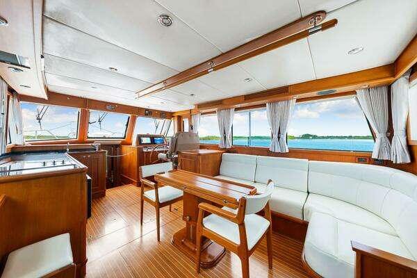 Grand Banks 47 Classic Yacht For Sale