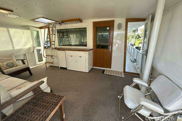 Hatteras CPMY Yacht For Sale