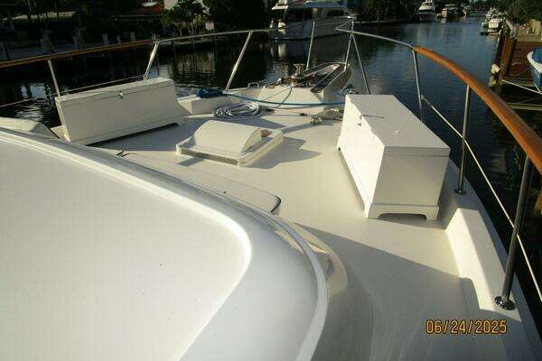 Hatteras CPMY Yacht For Sale