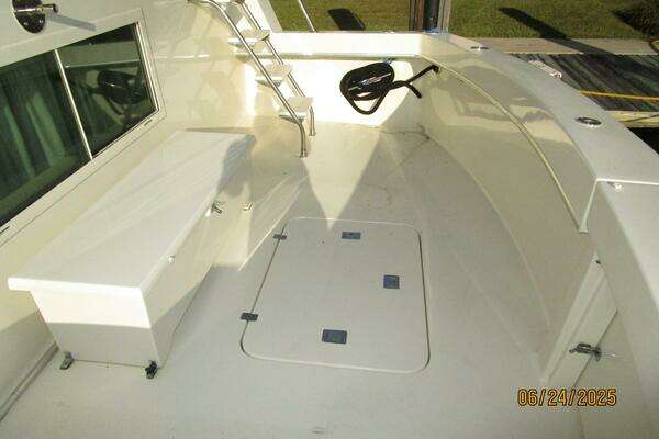 Hatteras CPMY Yacht For Sale