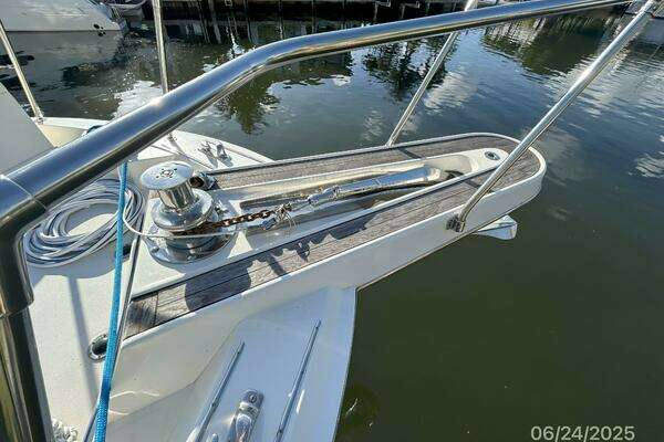 Hatteras CPMY Yacht For Sale