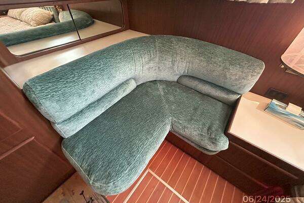 Hatteras CPMY Yacht For Sale