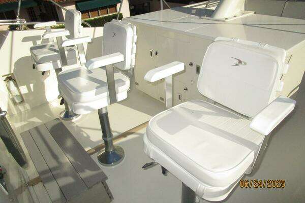 Hatteras CPMY Yacht For Sale