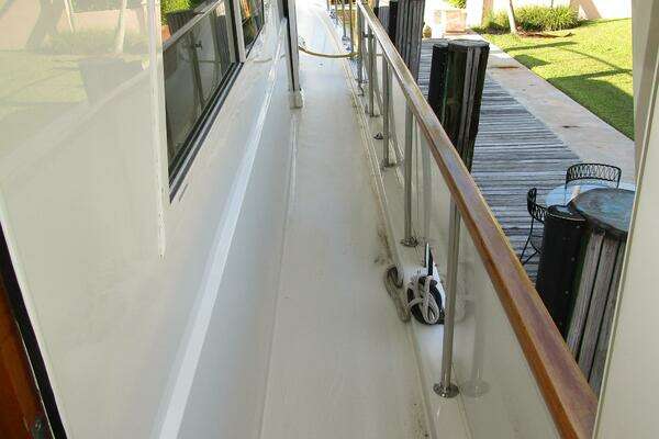 Hatteras CPMY Yacht For Sale