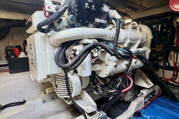 Sea Ray 500 Sundancer Yacht For Sale