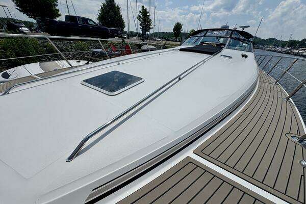 Sea Ray 500 Sundancer Yacht For Sale