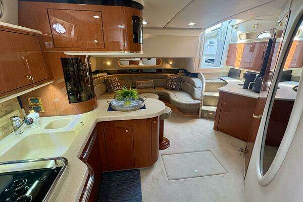 Sea Ray 500 Sundancer Yacht For Sale