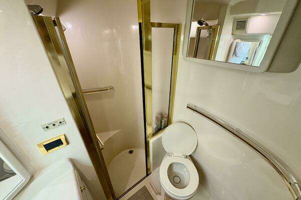 Sea Ray 500 Sundancer Yacht For Sale