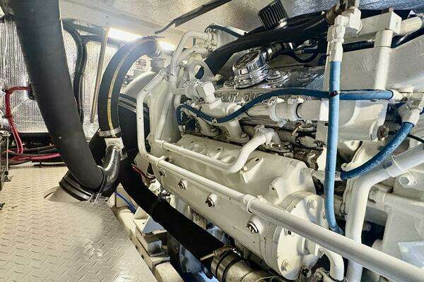 Sea Ray 500 Sundancer Yacht For Sale