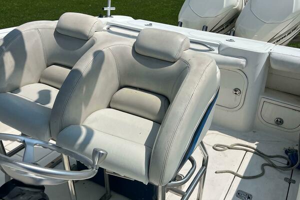 29ft Wellcraft Yacht For Sale