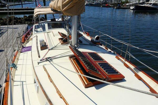 36ft Gozzard Yacht For Sale